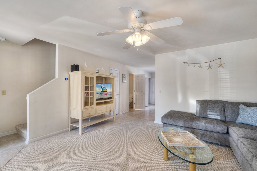 Walk to Shops, Restaurants, and Amusements.