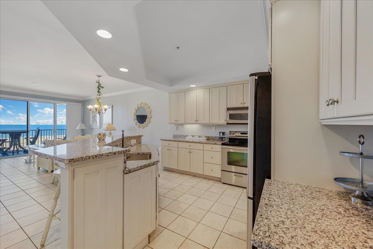 Well Stocked with everything you'll need to make mealtime a Breeze!