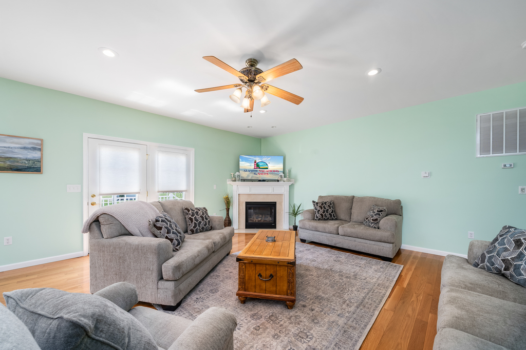 With 4 Bedrooms, it's the perfect Vacation Destination for your family.