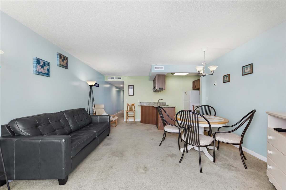 Plenty of space to enjoy a Family Game Night!