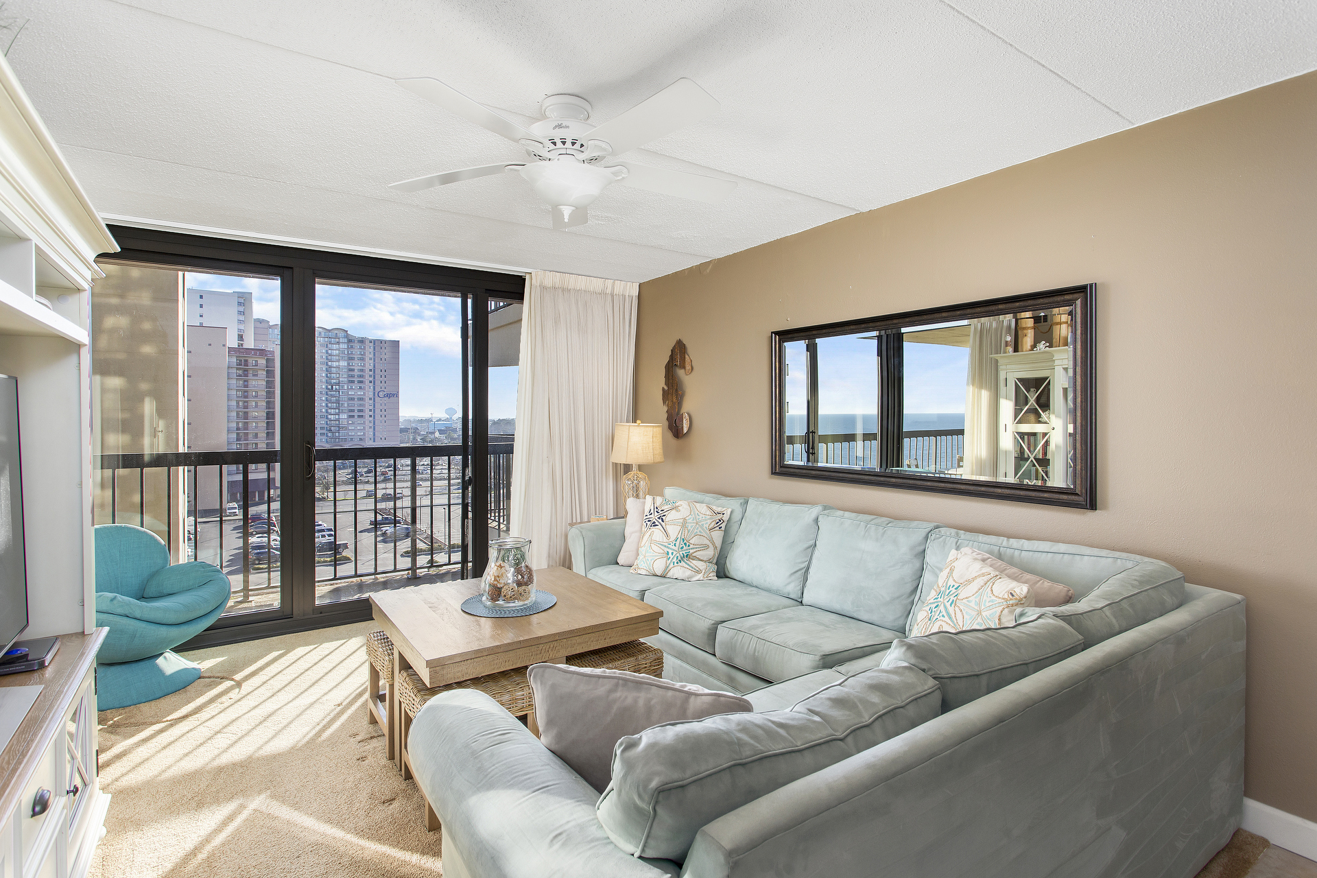A fabulous Oceanfront Condo in OCMD.