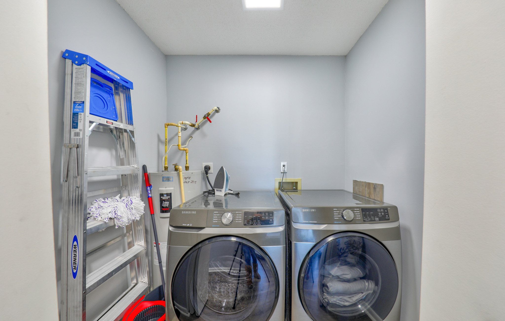 Separate Laundry area with Full Size Washer and Dryer.