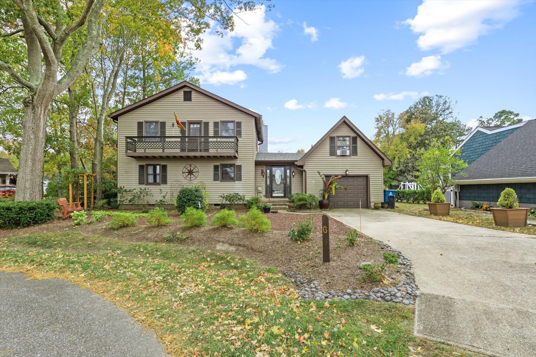 You'll Fall in Love with this beautiful Home!