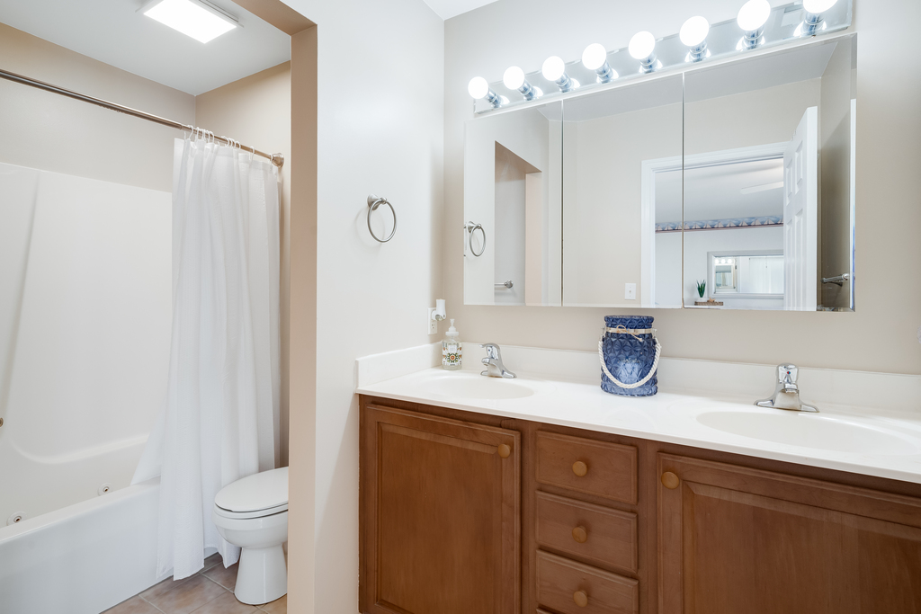 Primary Attached Full Bath with Double Vanity.