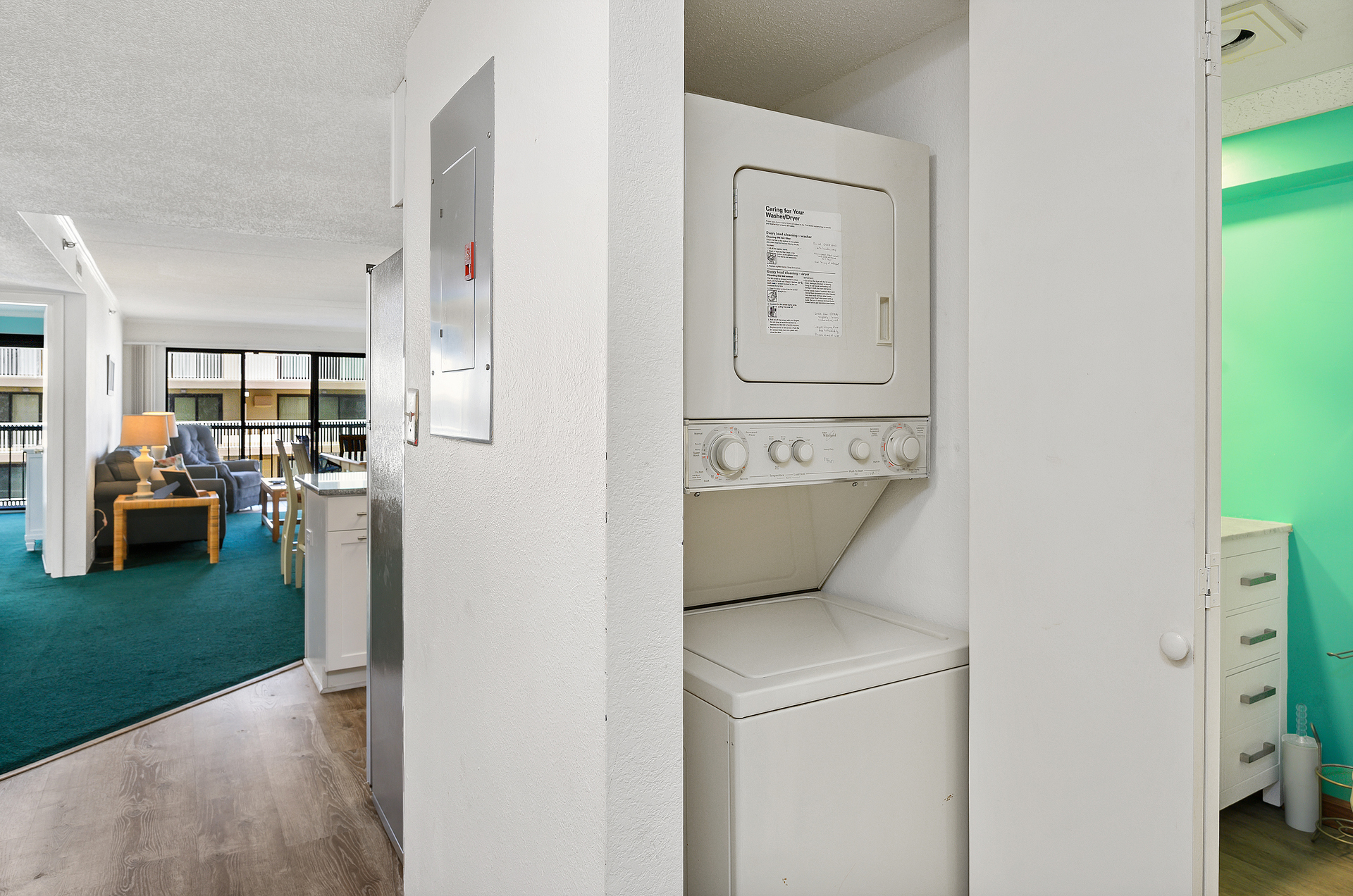 Convenient Washer/Dryer combo in case you need it