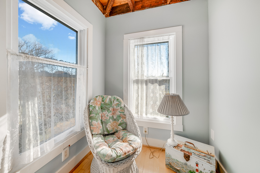 Primary Bedroom Sitting Area.