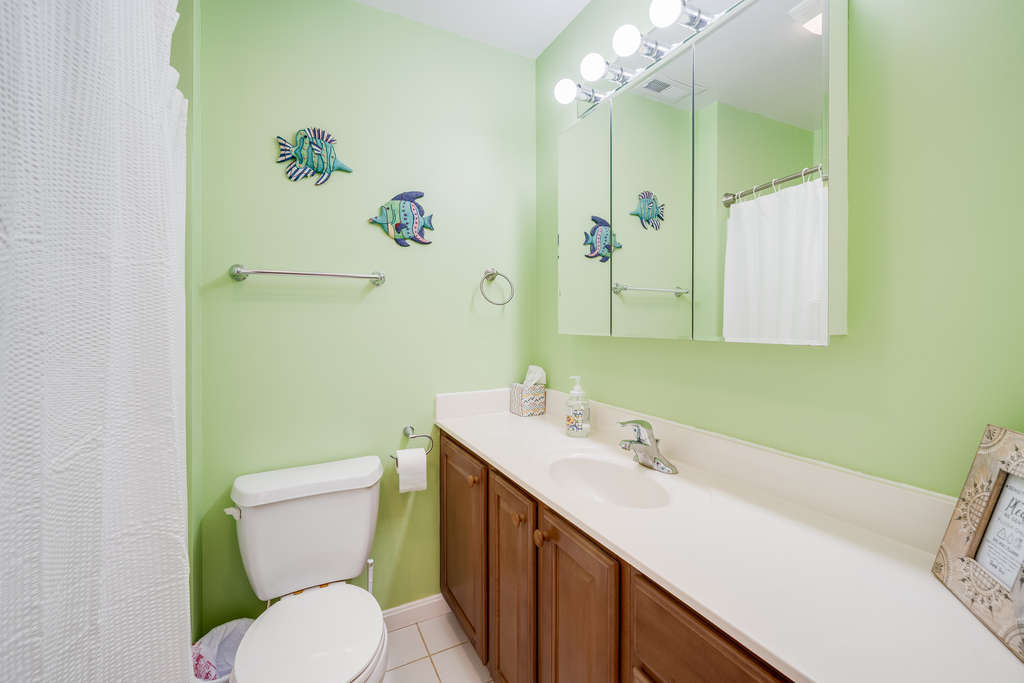 A 2nd Full Bath is shared upstairs.