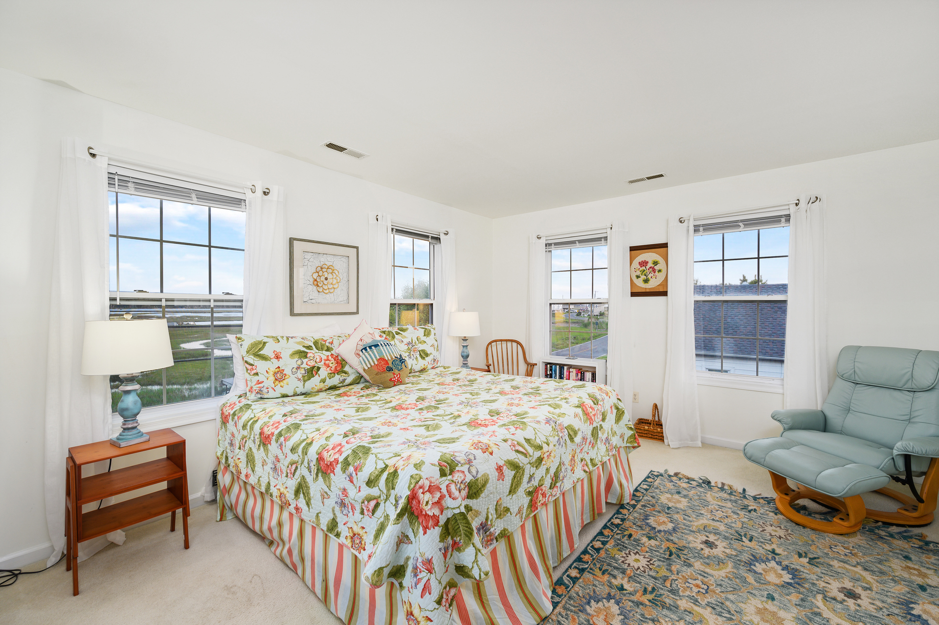 Luxury, Views, and pure Comfort.