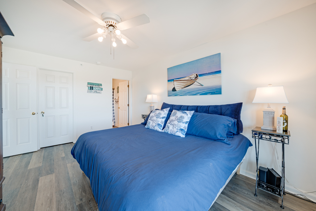 Dressed in beachy blues, it promises to be a restful retreat.