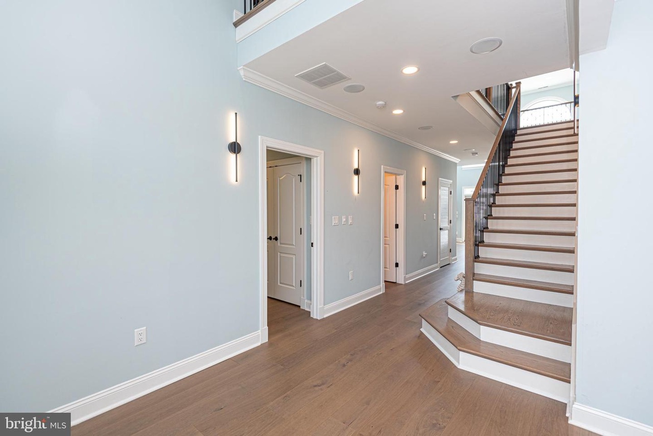 You will be in Awe of the Clean & Crisp Beach Feel!