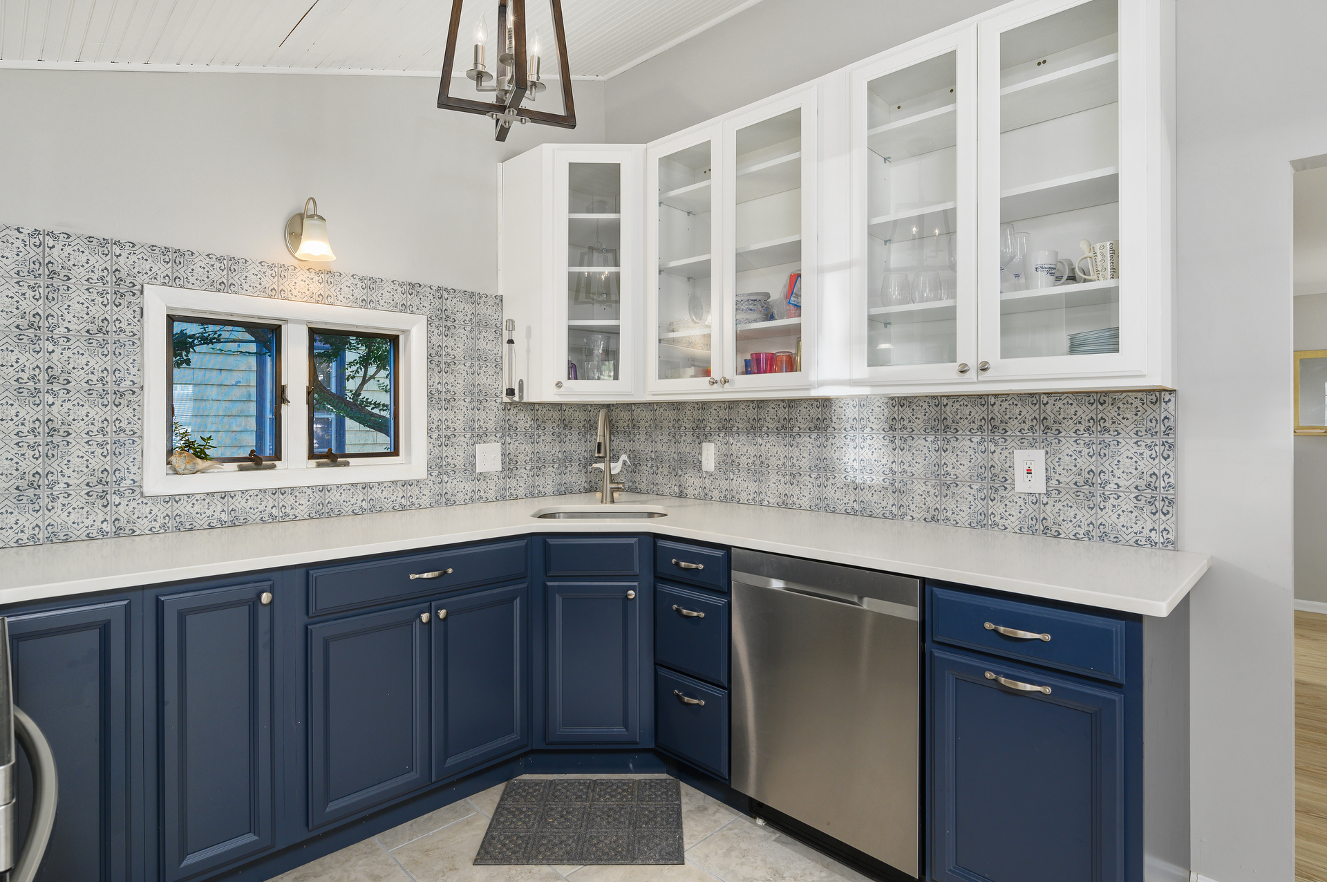 Just LOVE that Backsplash!