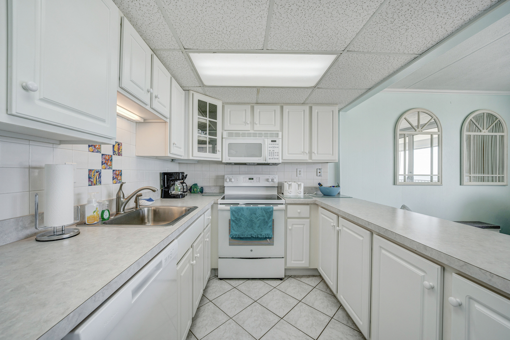 Everything you need at your fingertips to make mealtime a Breeze!