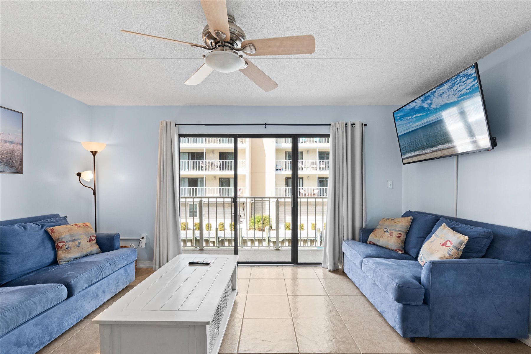 Plenty of room for the whole Family to enjoy a movie night.