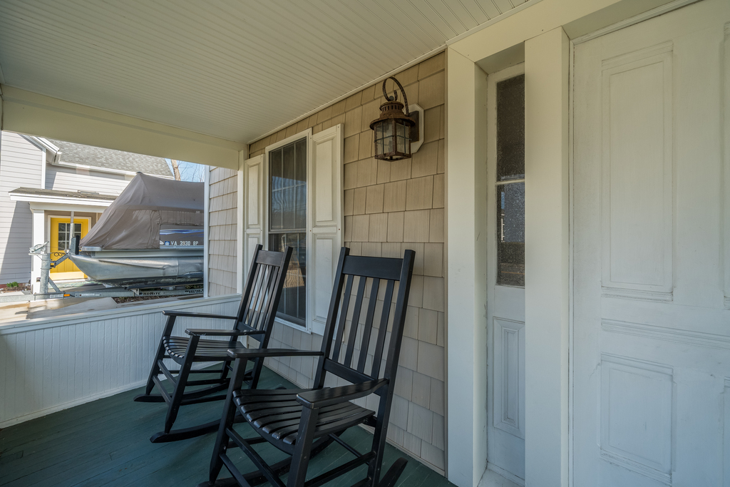 Kick back on the Covered Porch and sit a spell - we've been waiting for y'all!