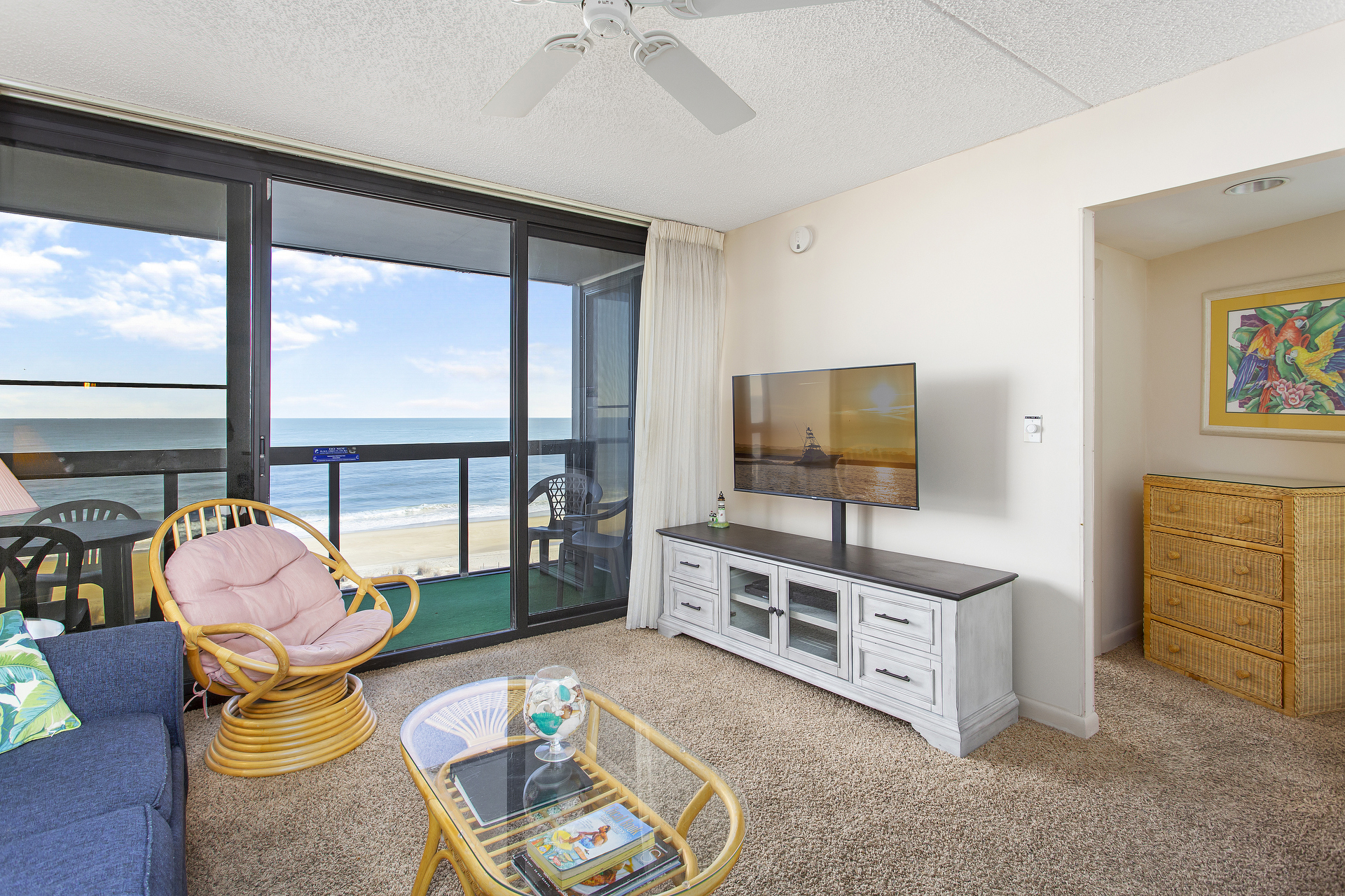 Cool down in the AC & enjoy a family movie night on the Flat Screen TV.