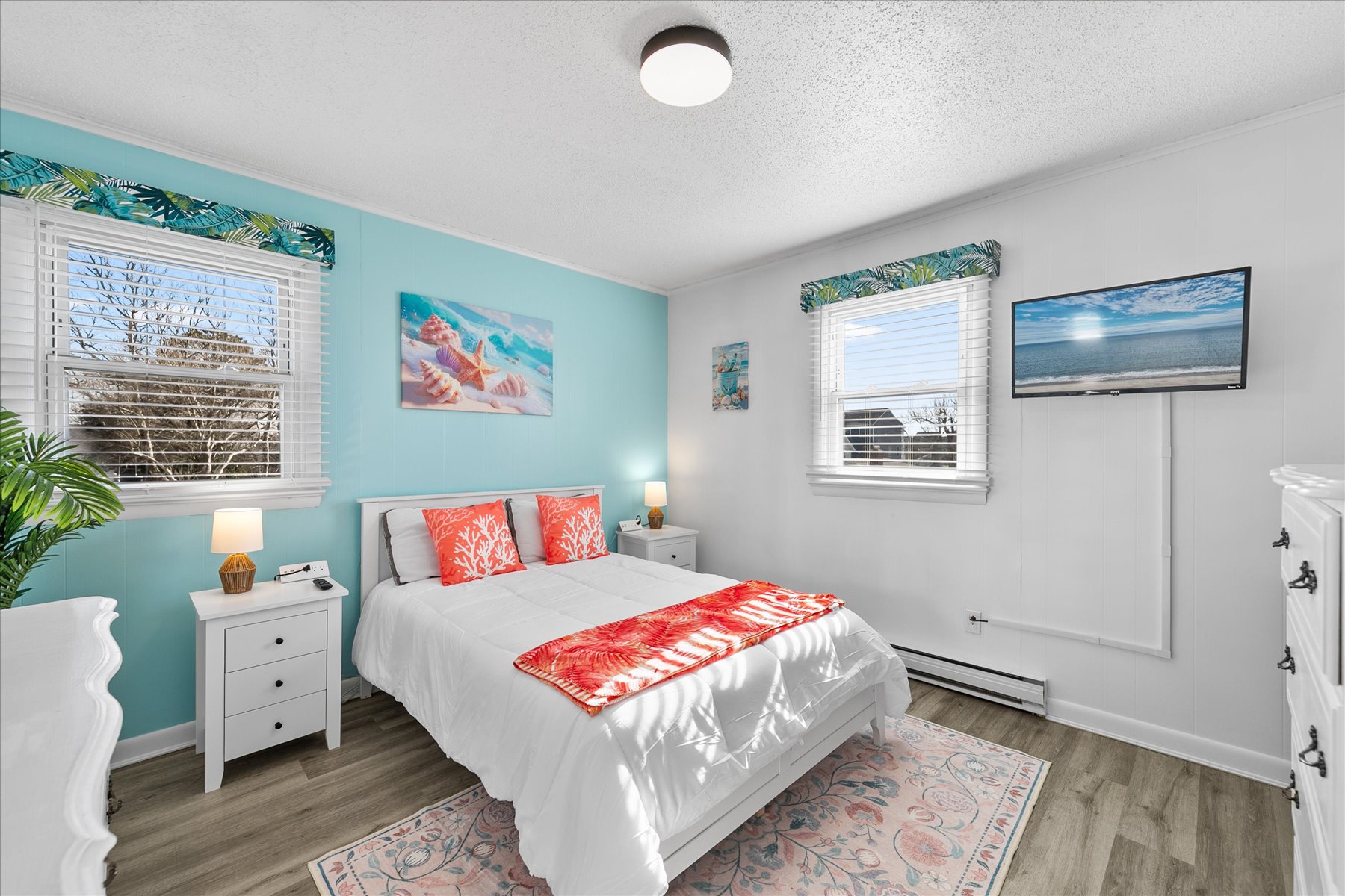 Bedroom 2 with Full Bed