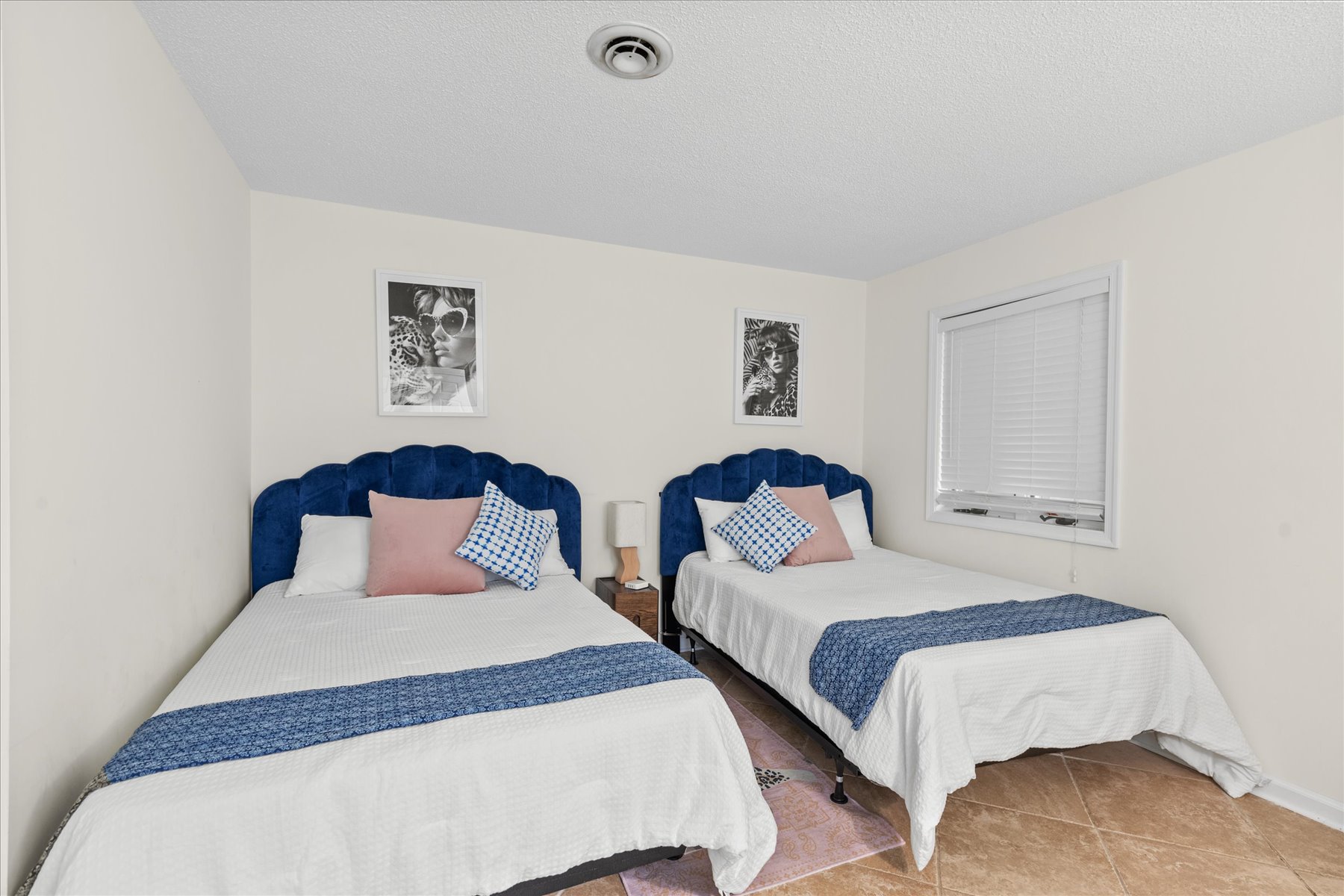 The Second Bedroom has 2 Double Beds!