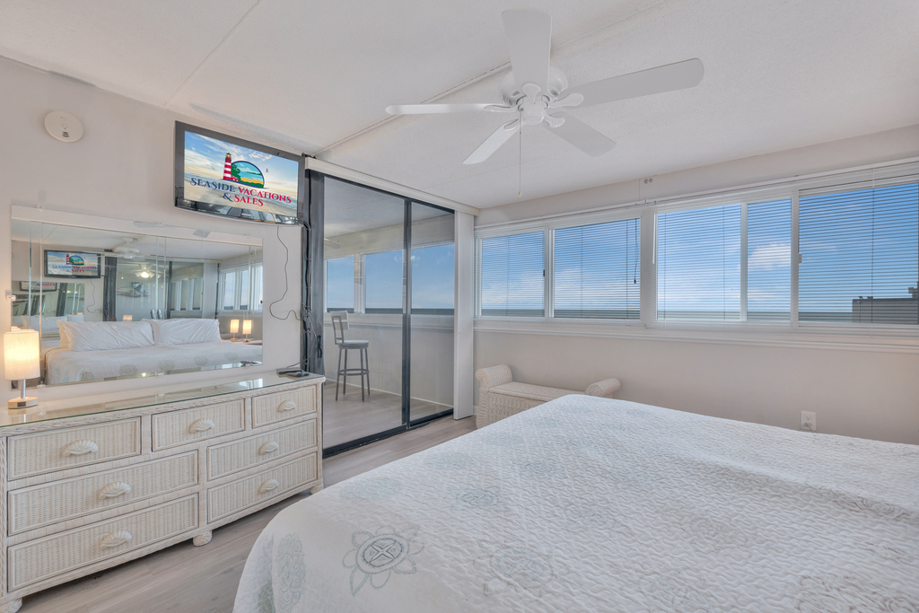 This Bedroom offers Panoramic Ocean views and a Flat Screen TV.