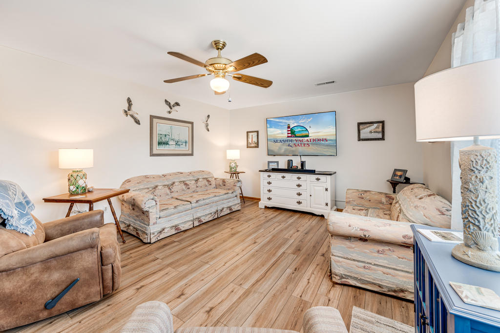 This adorable home has been cherished by its family for decades.