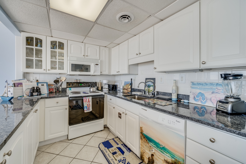 The Chef in your Family will adore the Fully Equipped Kitchen!