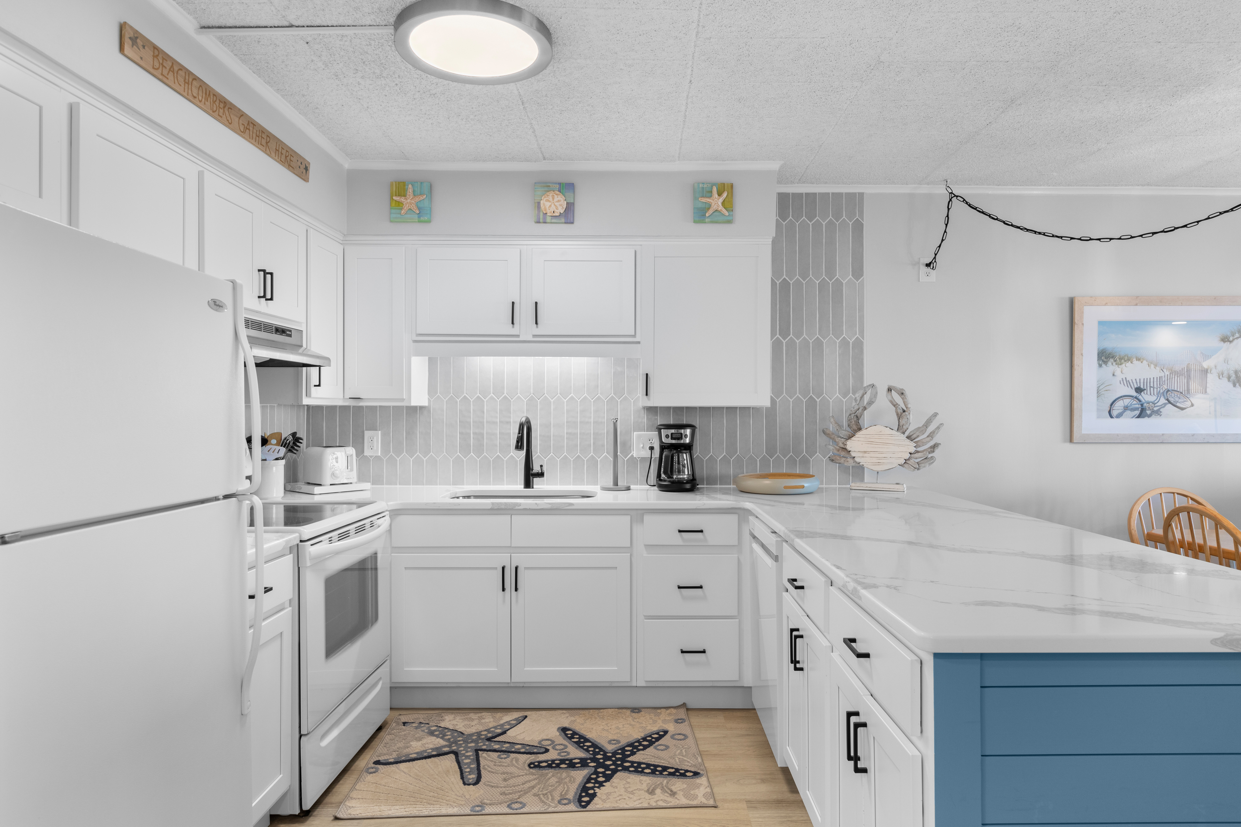 The Chef in your family will love the Well-Stocked Kitchen with all you need to make mealtime a delight - with gleaming Granite Countertops, and gorgeous Custom Tile Backsplash, cooking is sure to be a breeze!