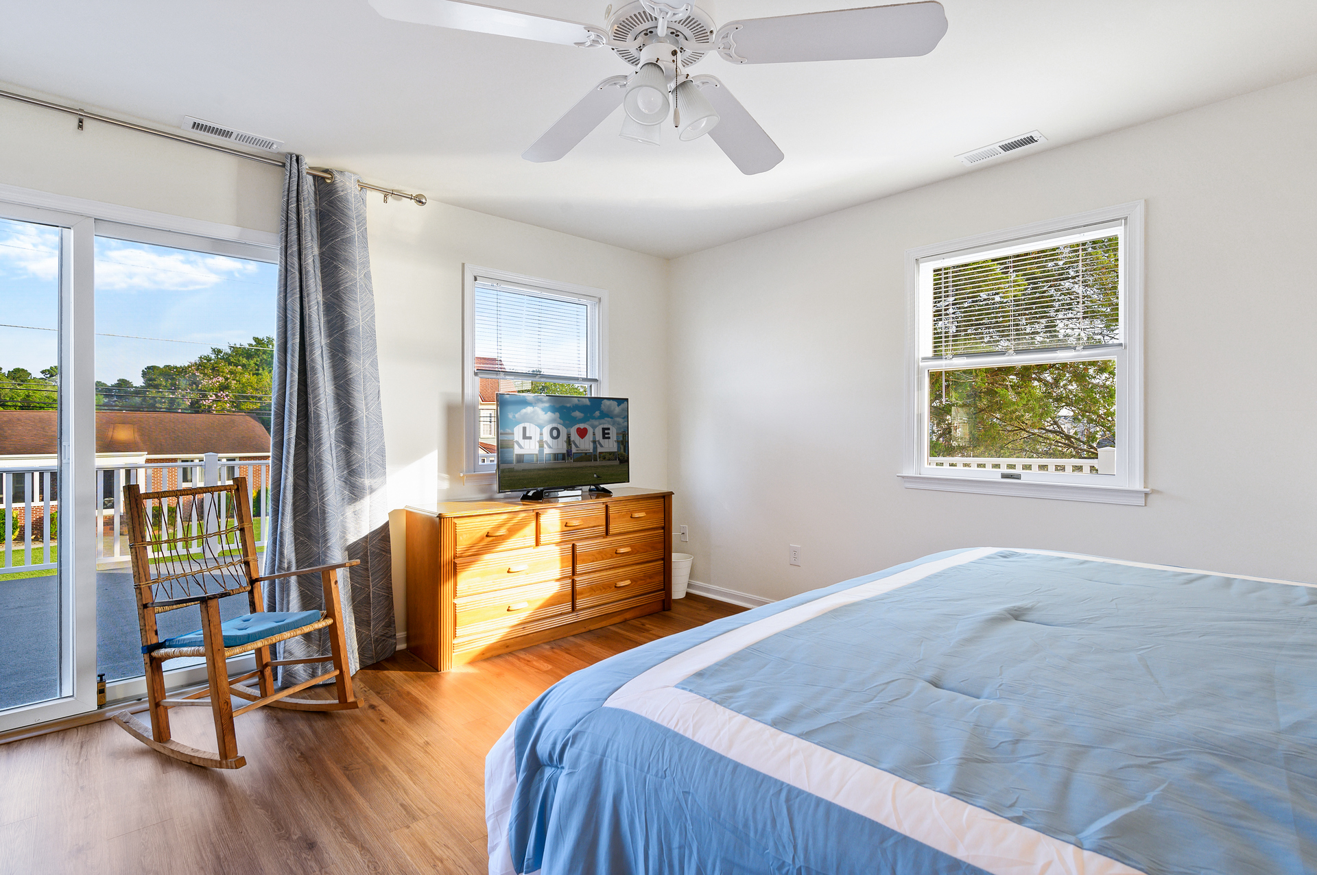 Flat Screen TV in Master.