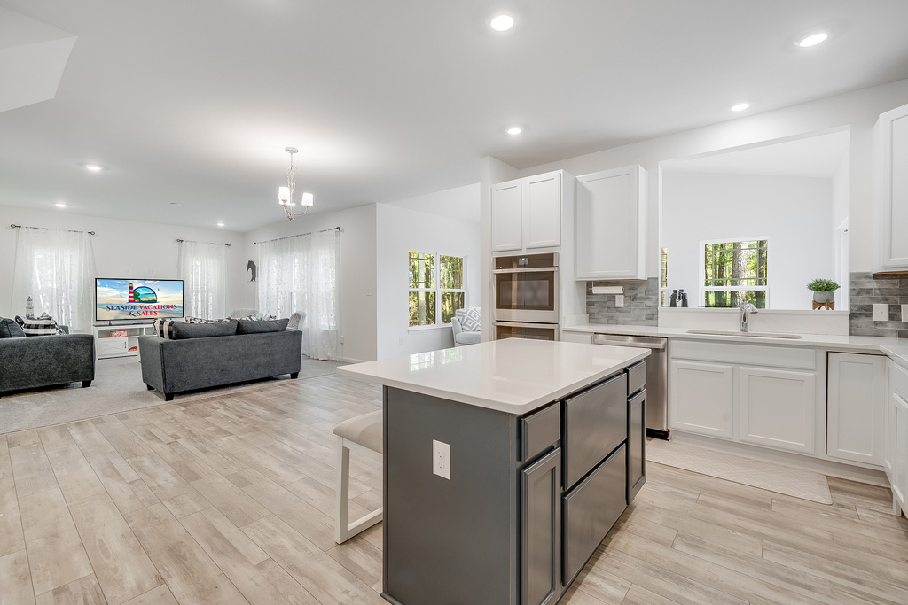 Wonderful open layout perfect for spending time together.
