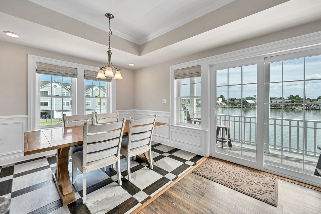 Marsh Island overlooks the Channel, Chincoteague, & lovely Robert Reed Waterfront Park.
