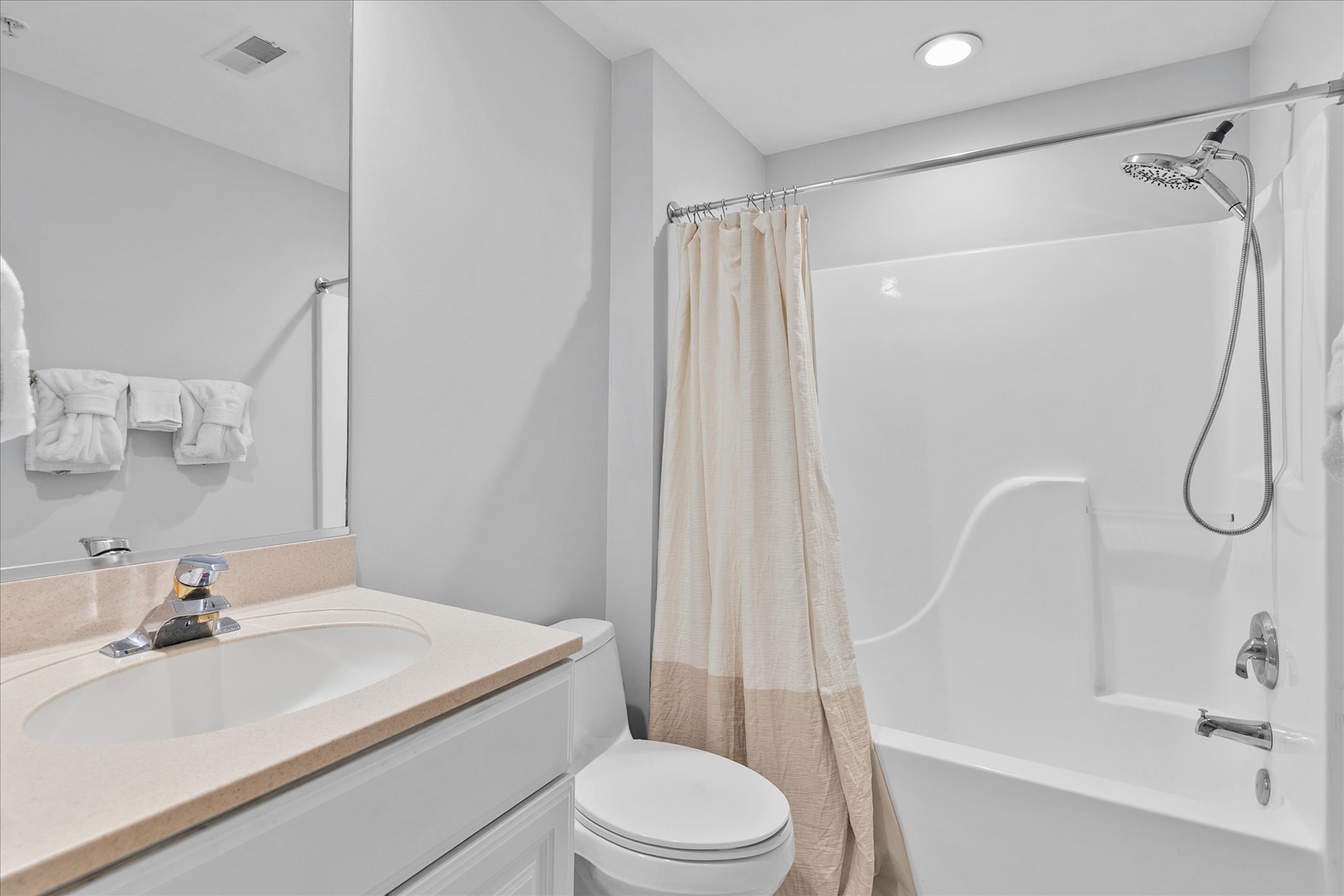 Adagio 205 | Photo 28