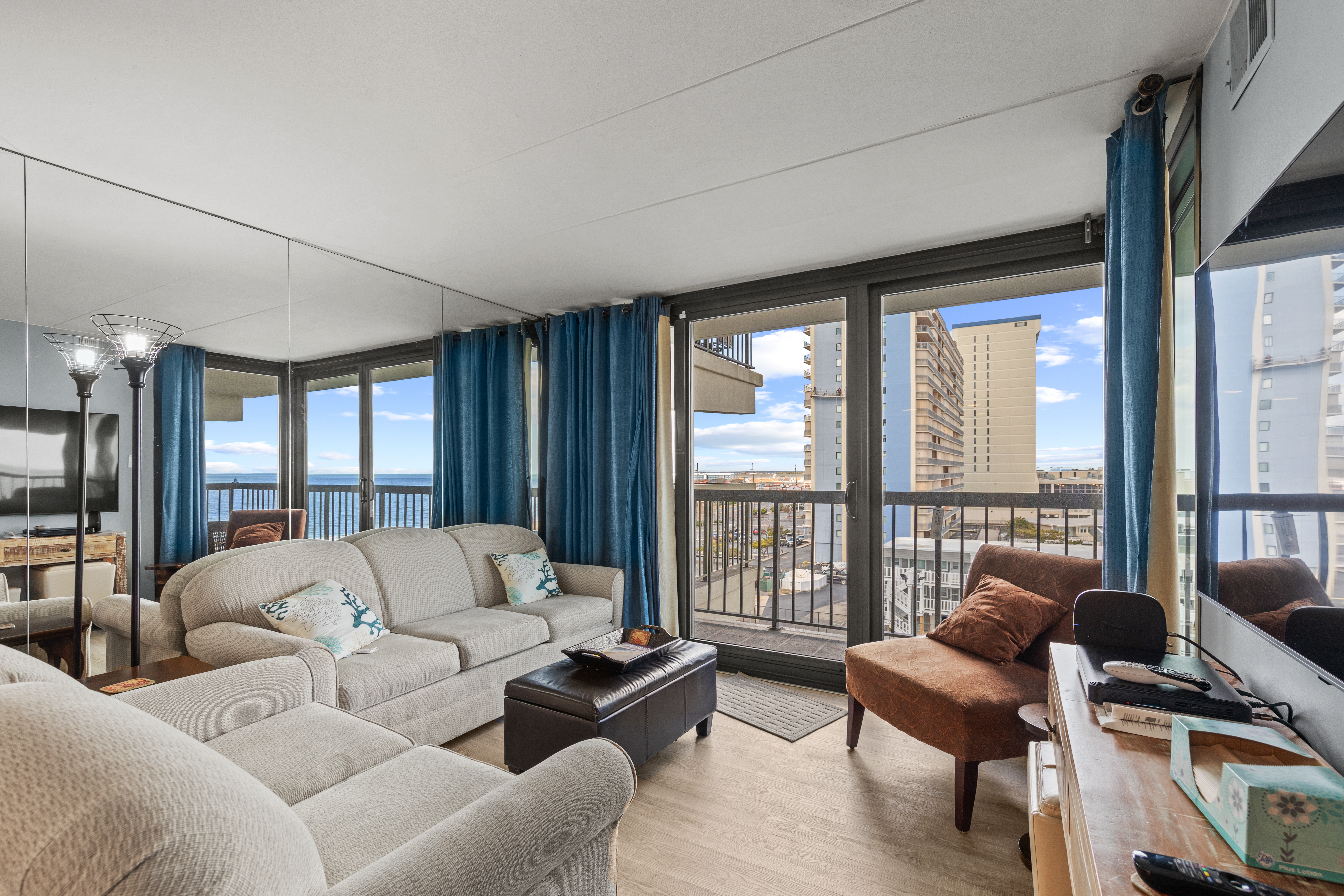 Relax and enjoy the AC, Free Wi-Fi and Flat Screen Cable TV!