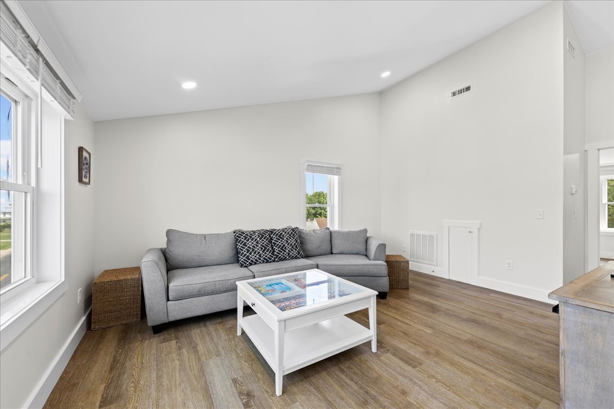 Great area for the Kids to watch a movie, while the grown-ups relax below.