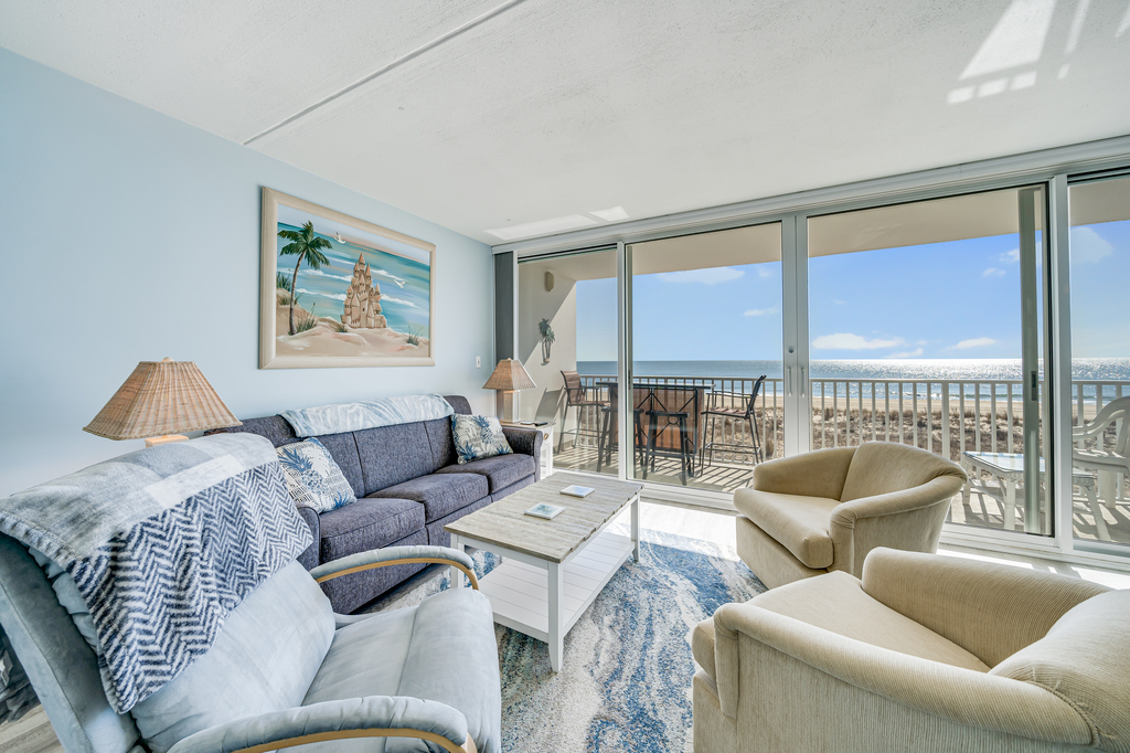 Enter into the warm open Living Space that provides plenty of comfy seating!