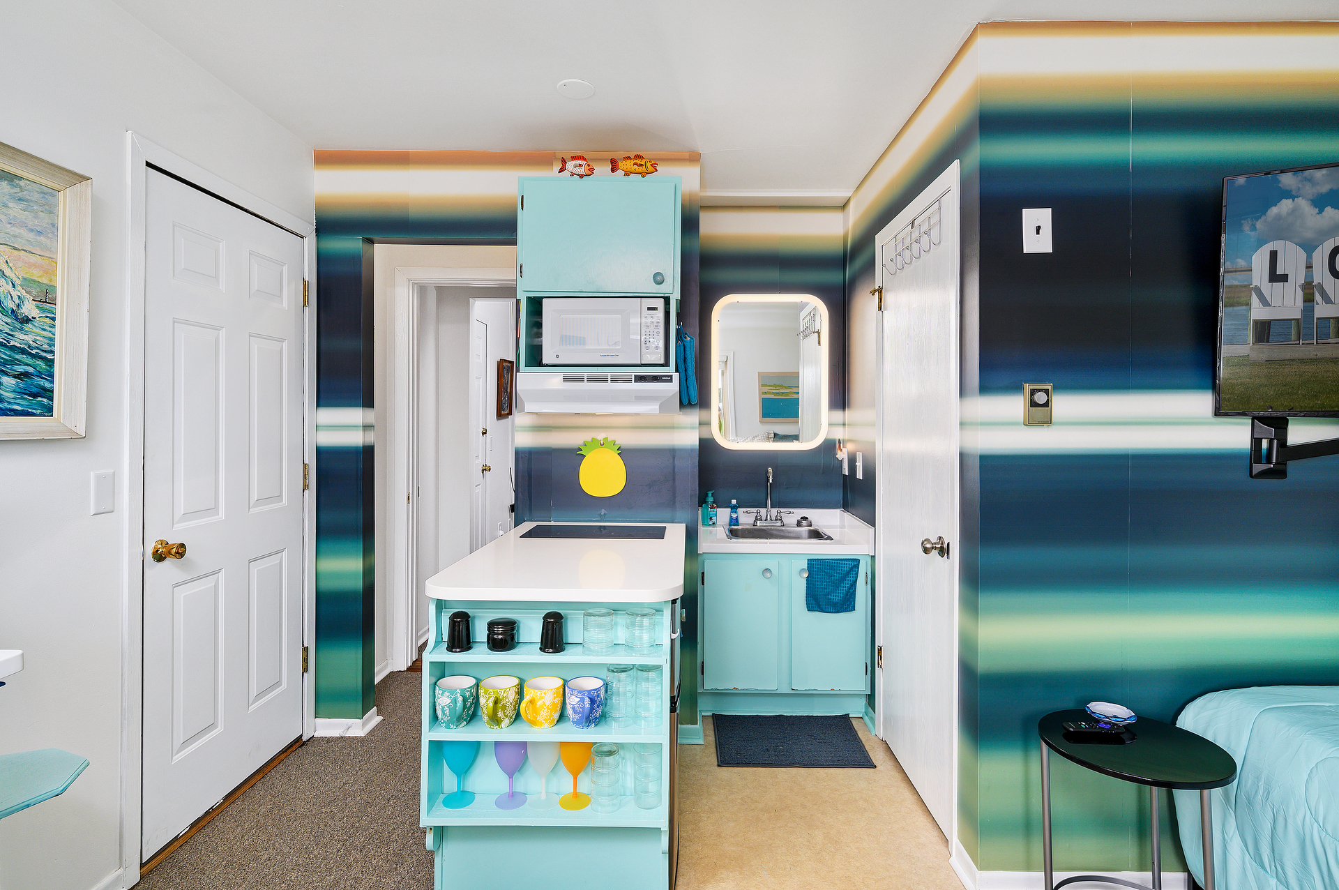 Kitchenette with Coffee Bar - super well-stocked!