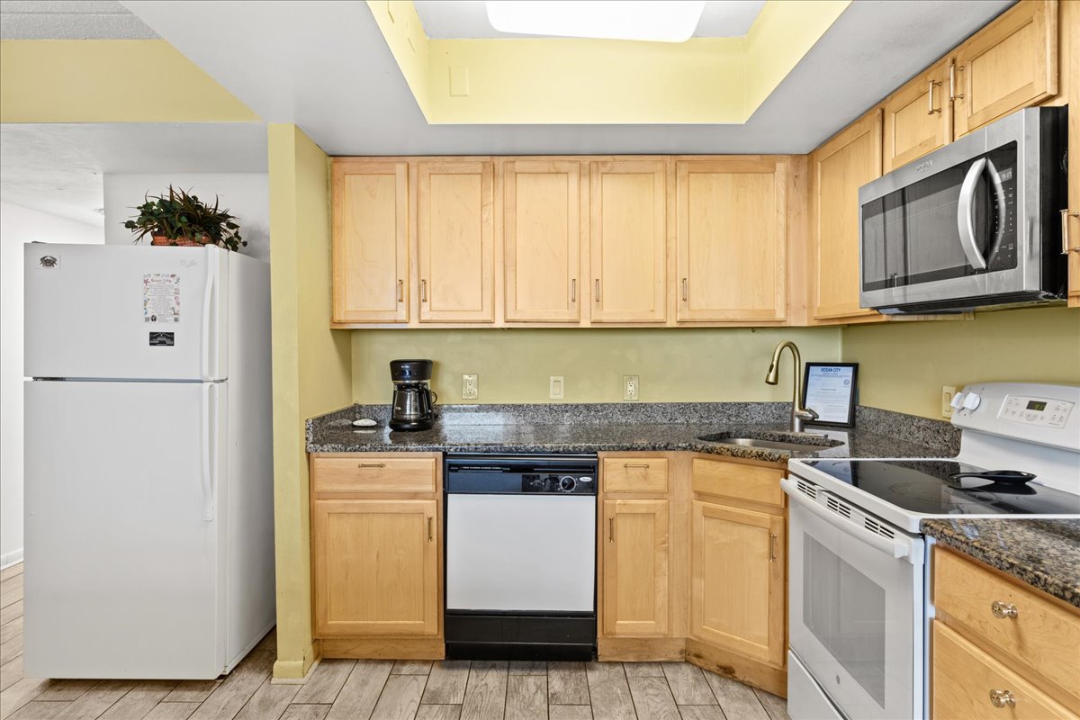 The Warm & Inviting Kitchen will offer all the Conveniences of Home!