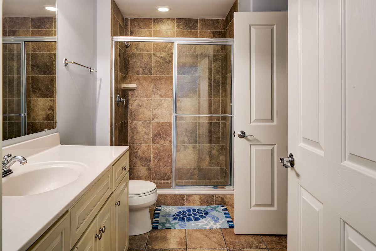 Belmont Towers 205 | Photo 24