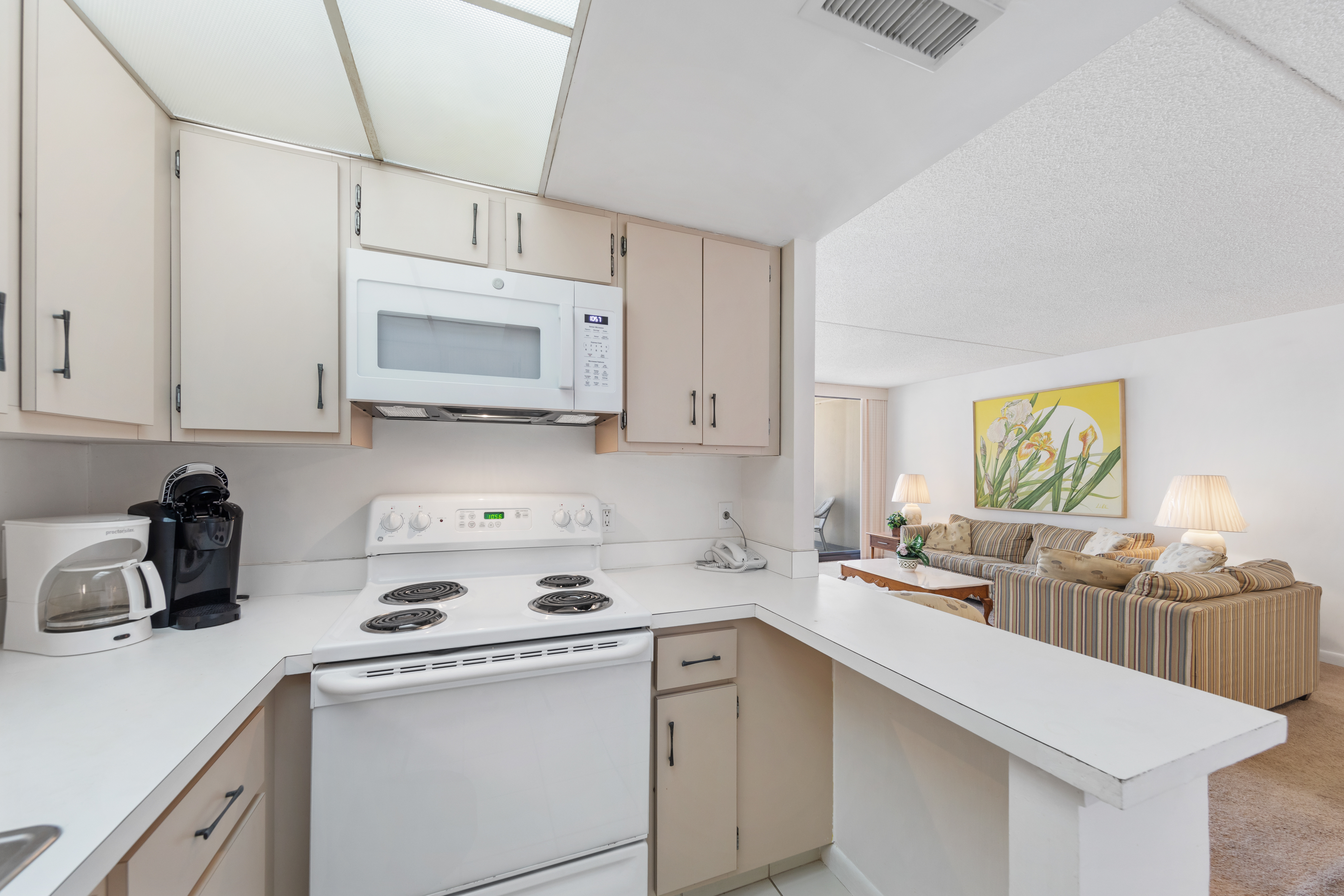 The Chef in the family will love this light and bright Kitchen!