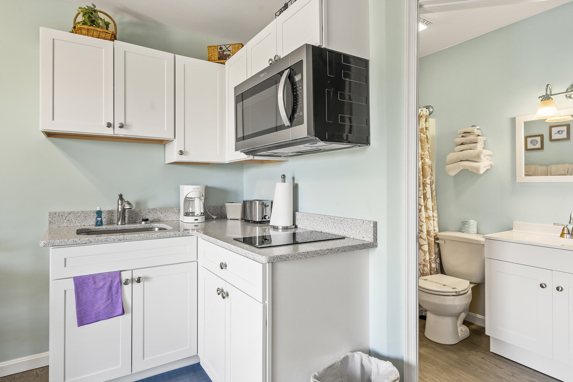 Light, bright, and beachy!