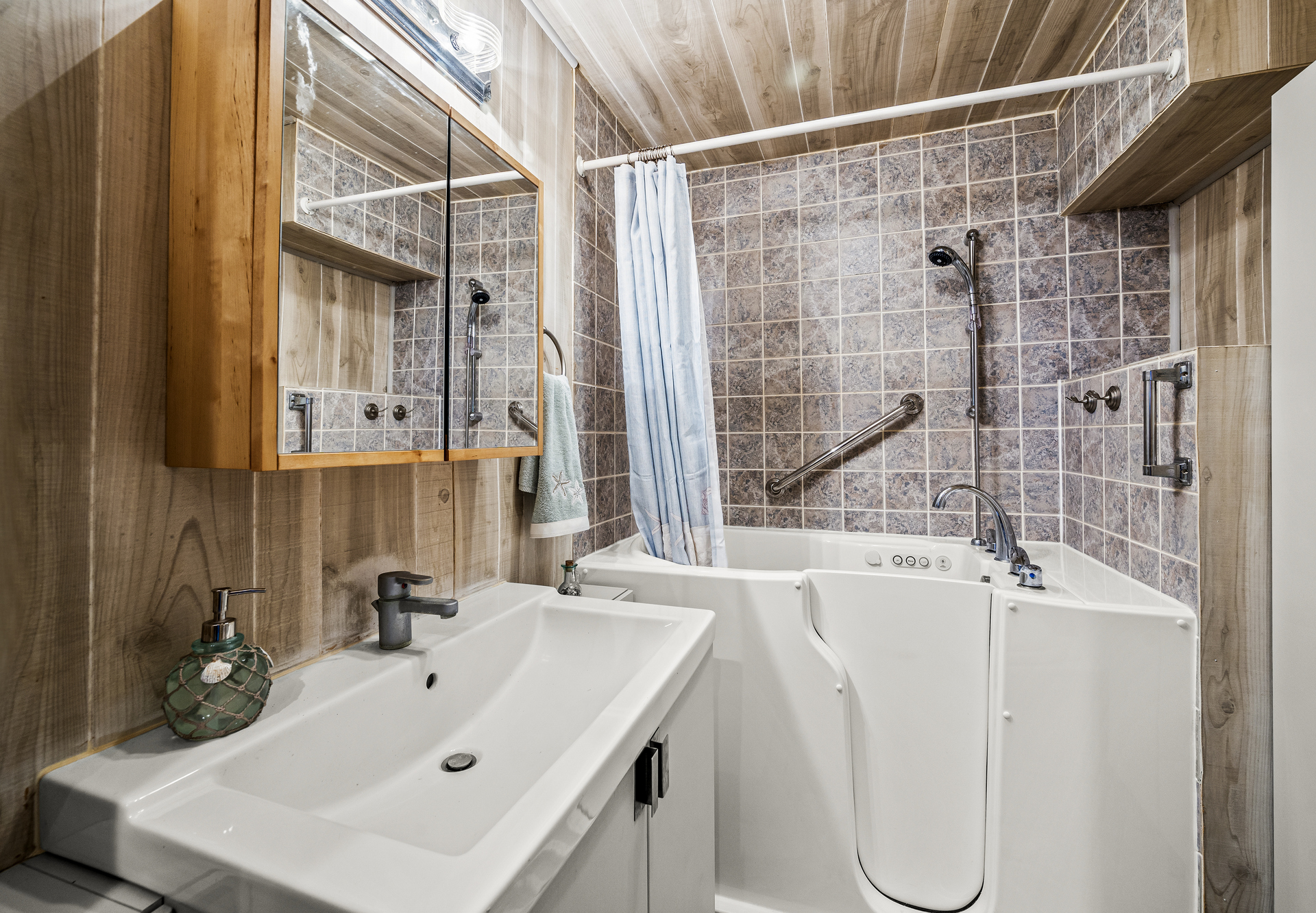 Full Bath 1 with Handicapped Shower.