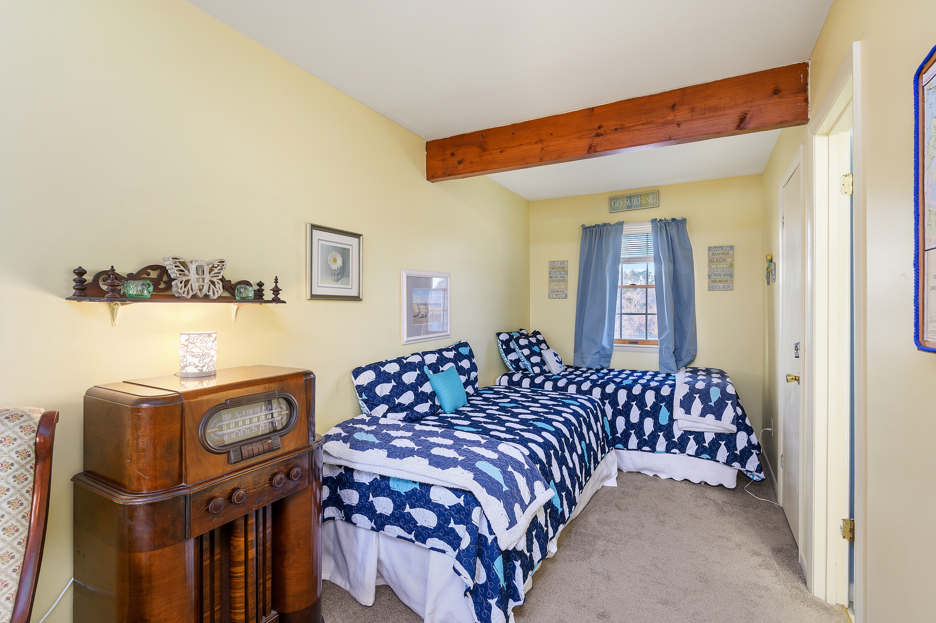 Bedroom 3's 2 Twin Beds.