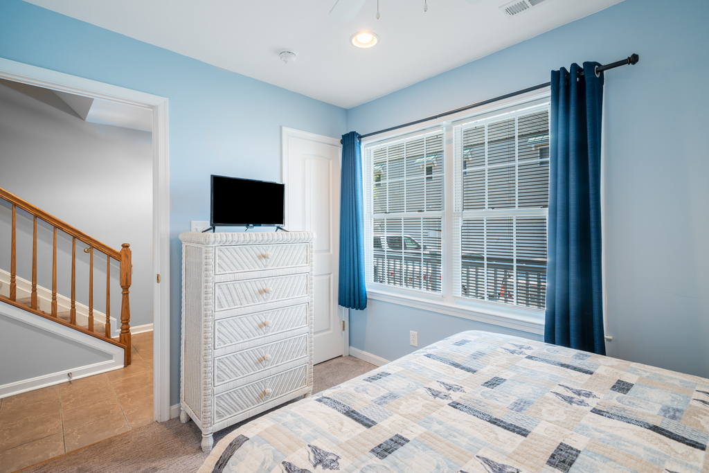 A Flat Screen TV to watch your favorite show at the end of the Day!