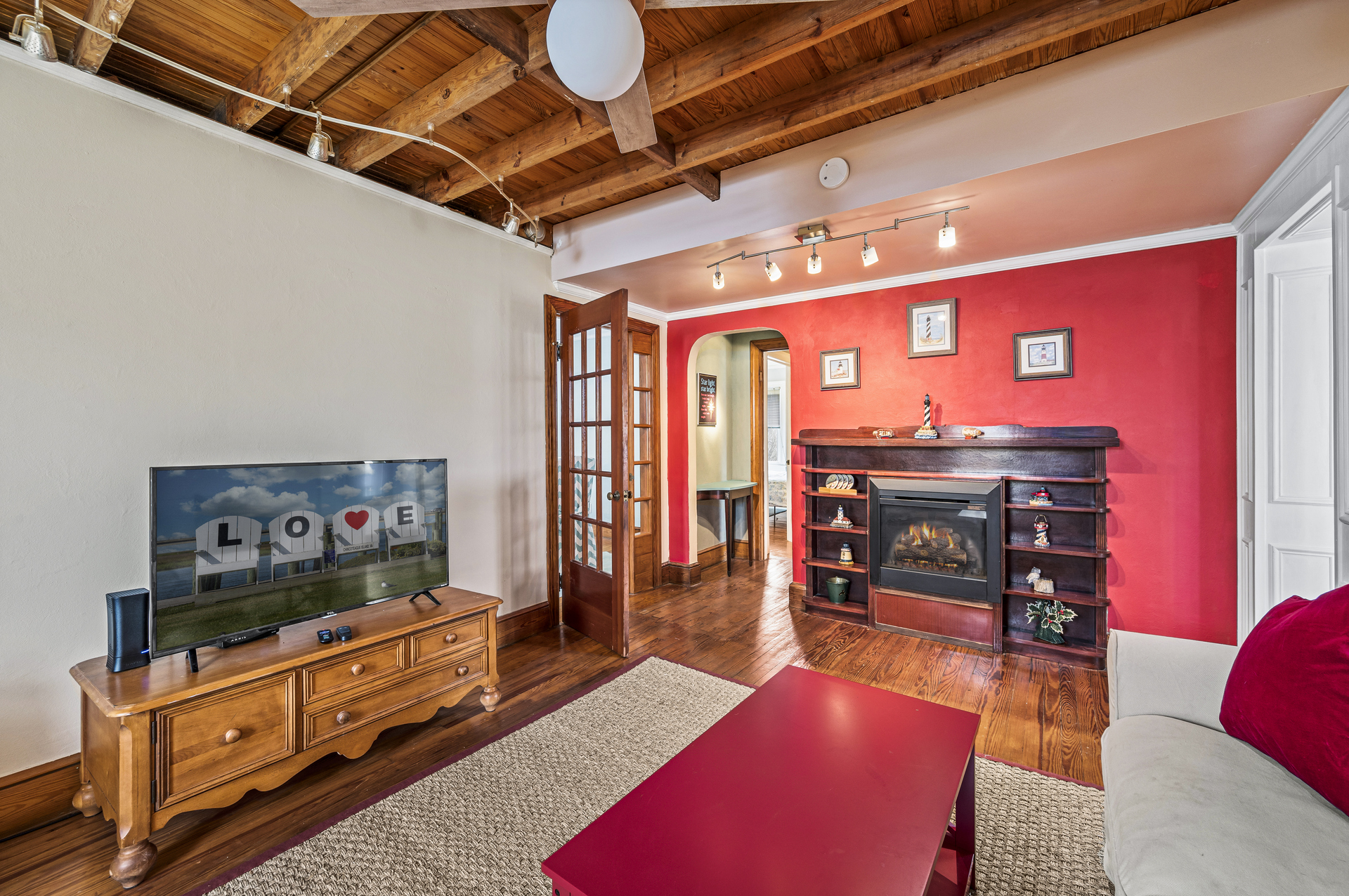 This circa 1950's Chincoteague Home oozes old world charm.