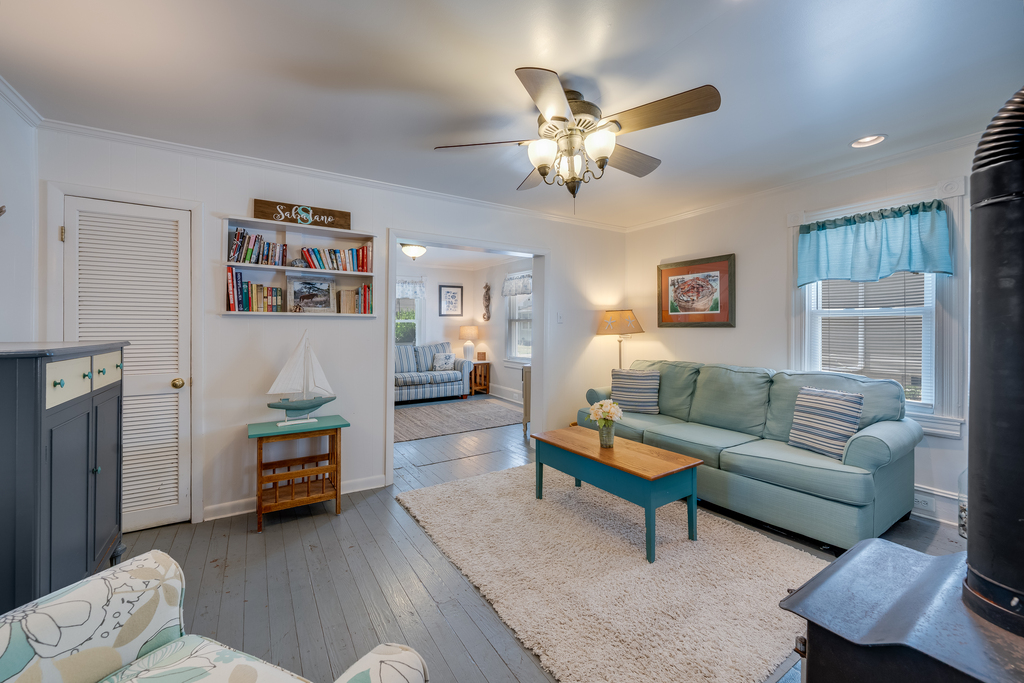 The Dolphin House has that Chincoteague Charm we all love so much!