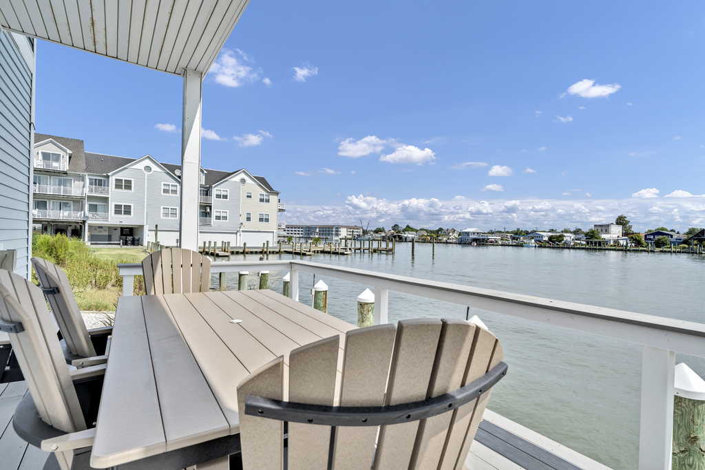 Captains Rest | Photo 35