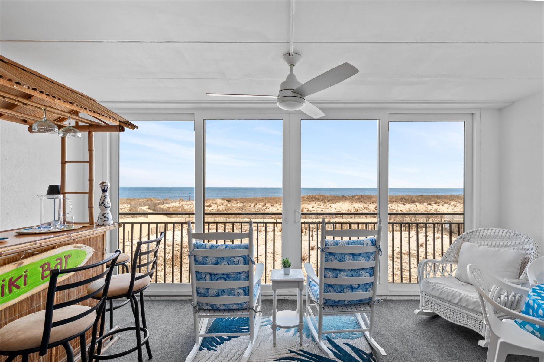 Dual season balcony enjoy the views no matter the season!