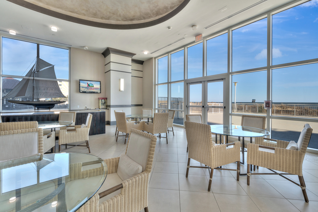 Gateway Grand 1203 | Photo 40