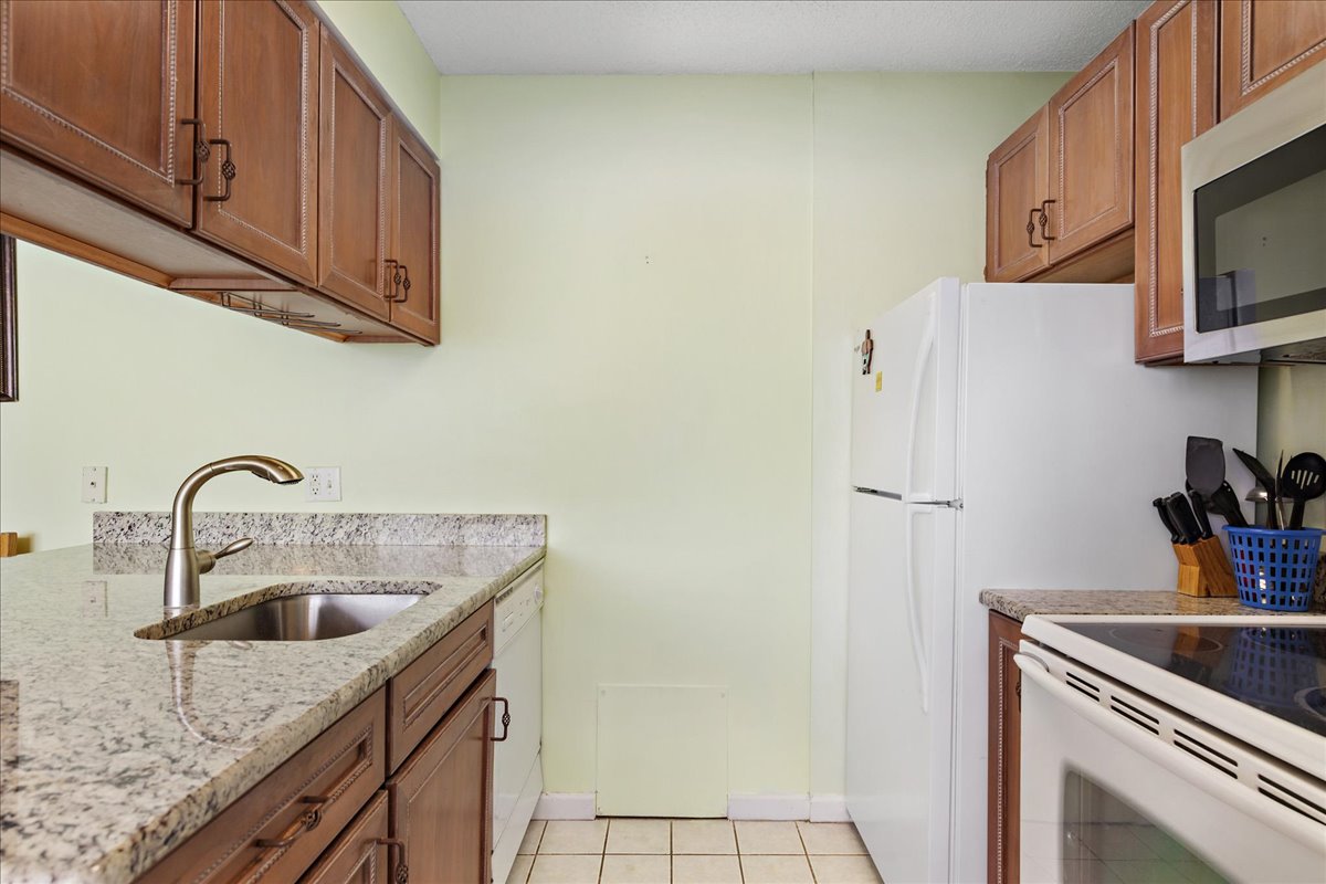 Well-Stocked with everything you'll need to make mealtime a Breeze!