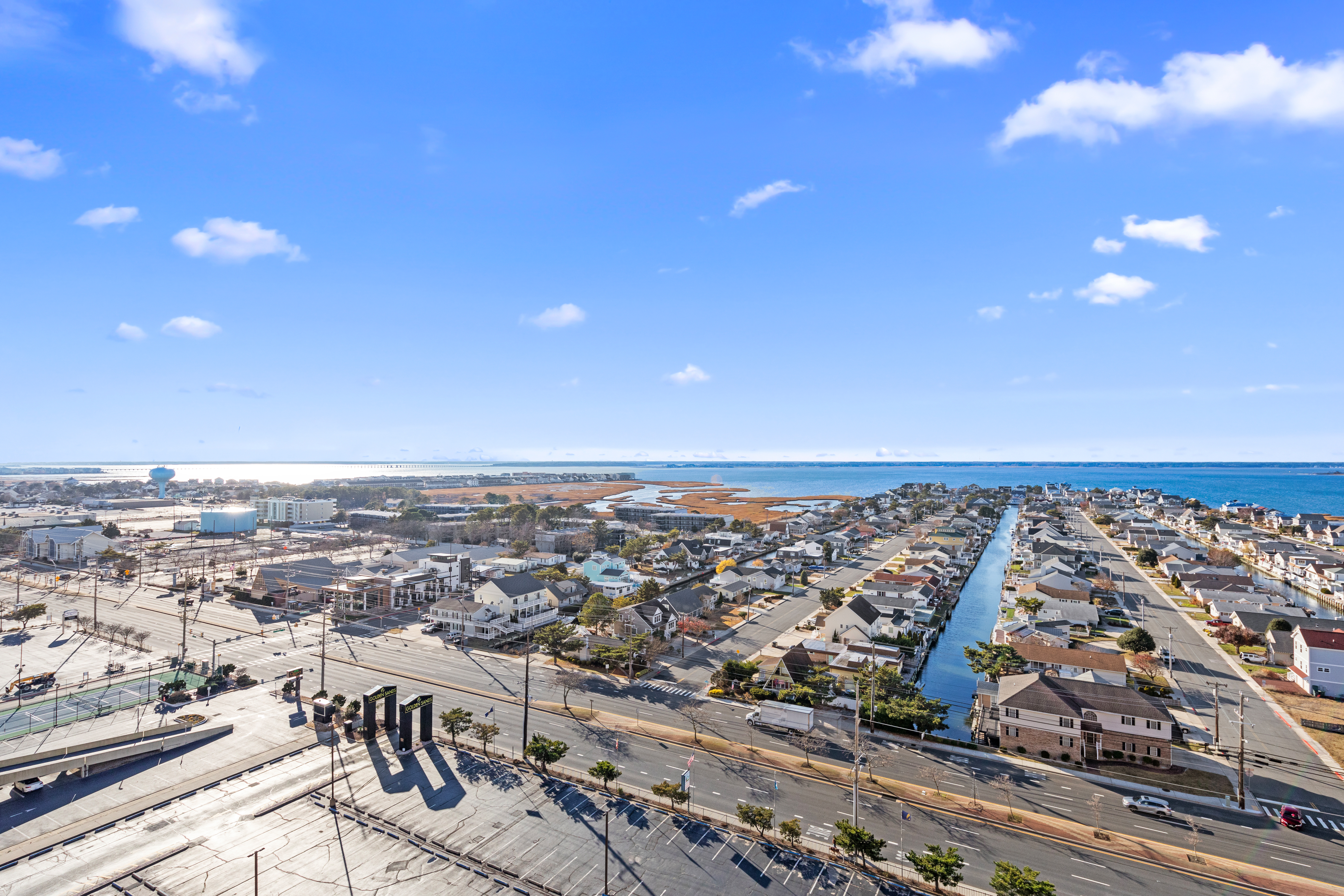 City Views from the front of Golden Sands building.