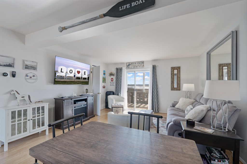 This adorable Townhome sits in the heart of all the pony action!