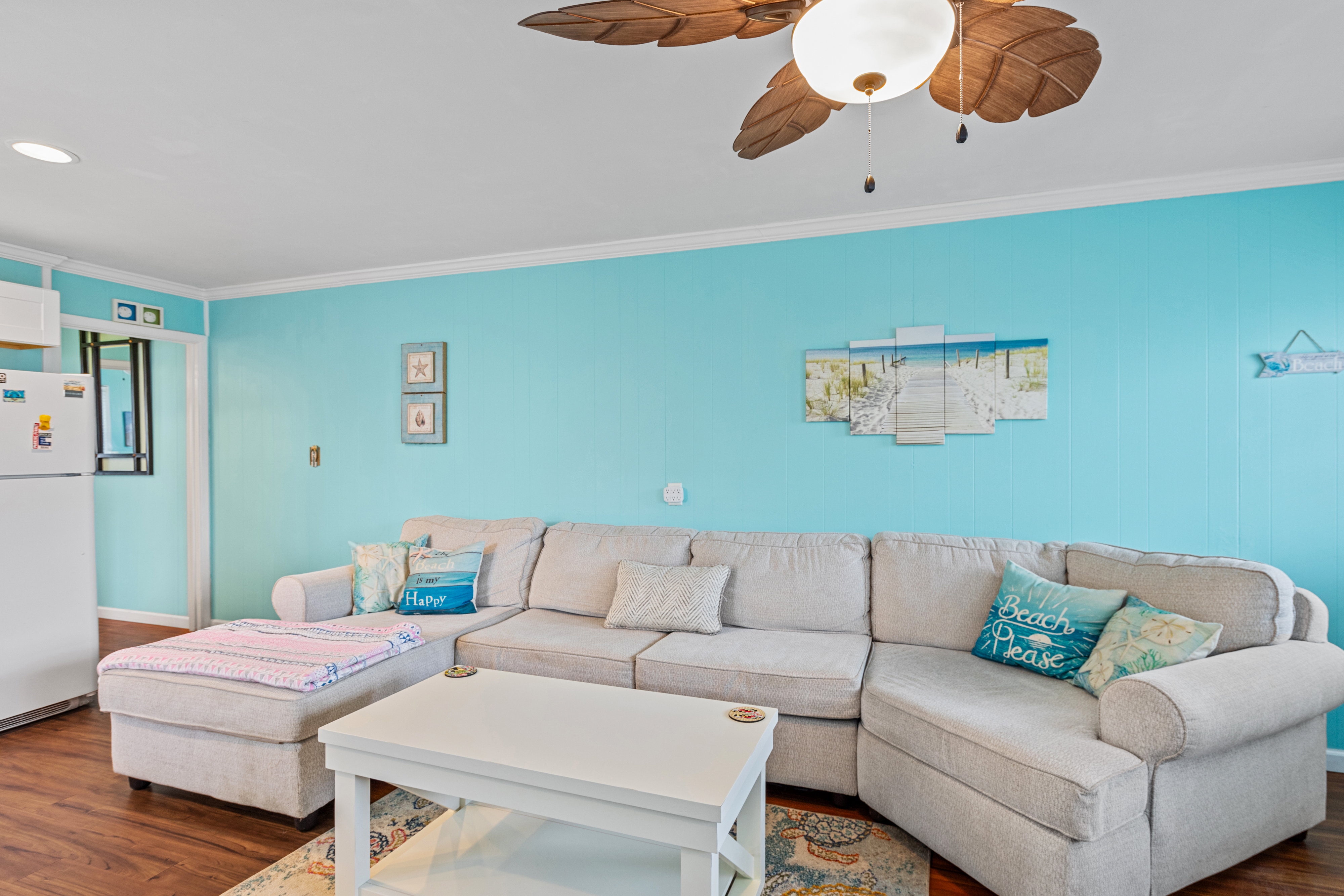 This Open Living Area welcomes you right into your Summer Vacation Home!