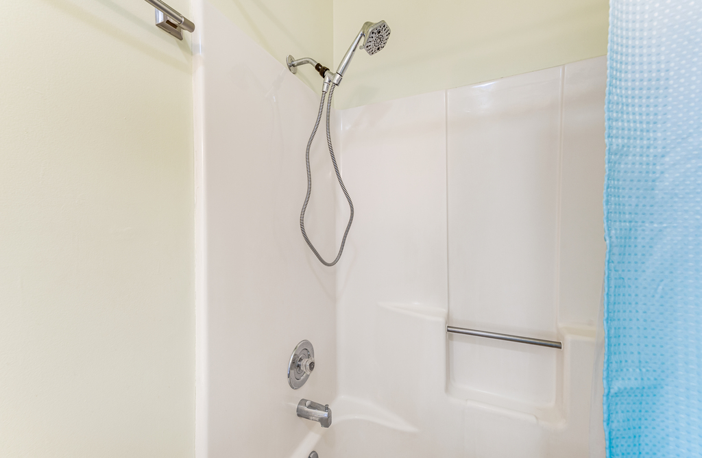 So convenient having 2 Full Baths!